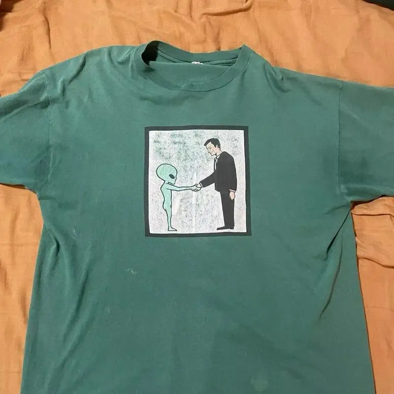Band Tee Faded 90S - Kaos Band Helm Era 90-an Alien