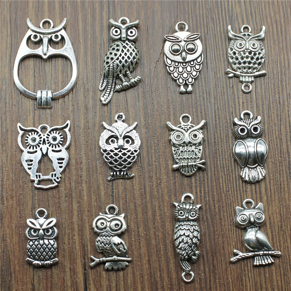 Vintage Fashion Blog - 10 Buah Jimat Burung Hantu Warna