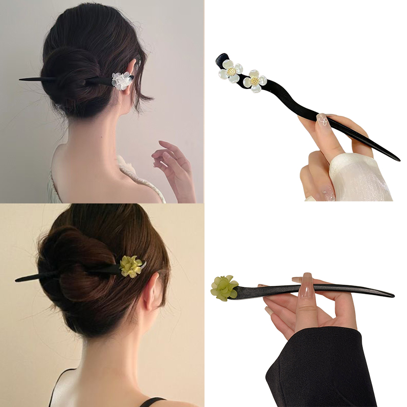 Vintage Fashion Blog - Jepit Rambut Mutiara Stik Rambut Bunga