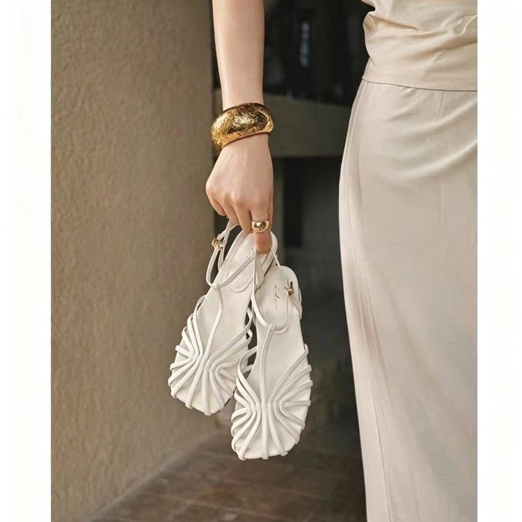 Sandal Jepit Anyaman Gaya Pran - Vintage Fashion Outfit ulasan dan harga