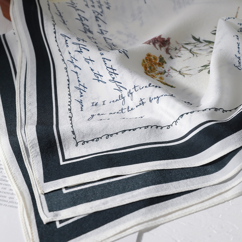 Syal Sutra Murbei 100% 65x65cm - Vintage Fashion Journal ulasan dan harga