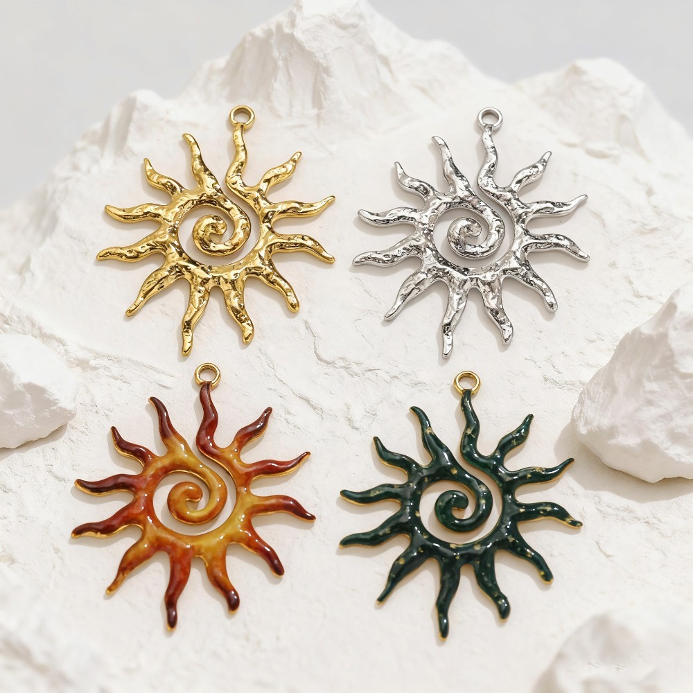 5 Buah Liontin Berlapis Emas M - Vintage Fashion Blog ulasan dan harga