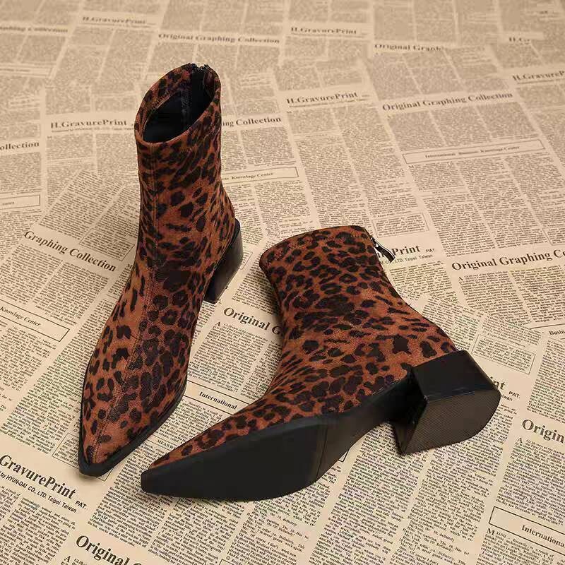 Sepatu Bot Wanita Hak Rendah M - Vintage Fashion Online ulasan dan harga