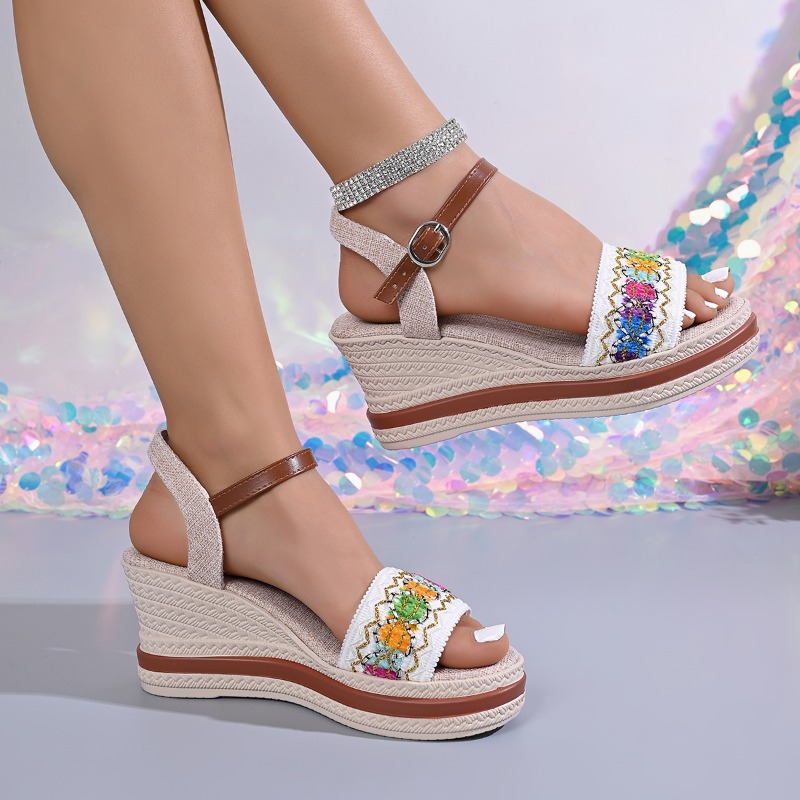 Sepatu Wanita Musim Panas Gaya - Vintage Style Women Fashion ulasan dan harga