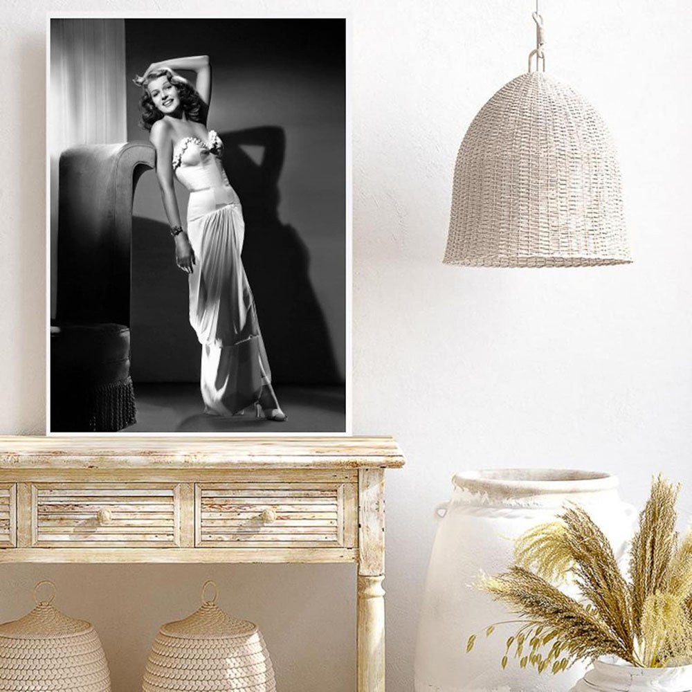 Poster Rita Hayworth, hitam da - Vintage Fashion Sketches ulasan dan harga