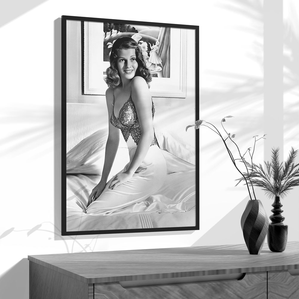 Poster Rita Hayworth, hitam da - Vintage Fashion Sketches ulasan dan harga